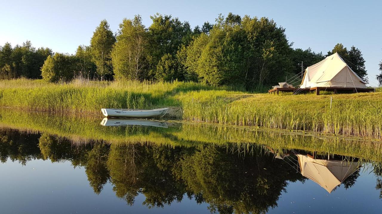 Kalurikula Fishing Village Pärnu Esterno foto