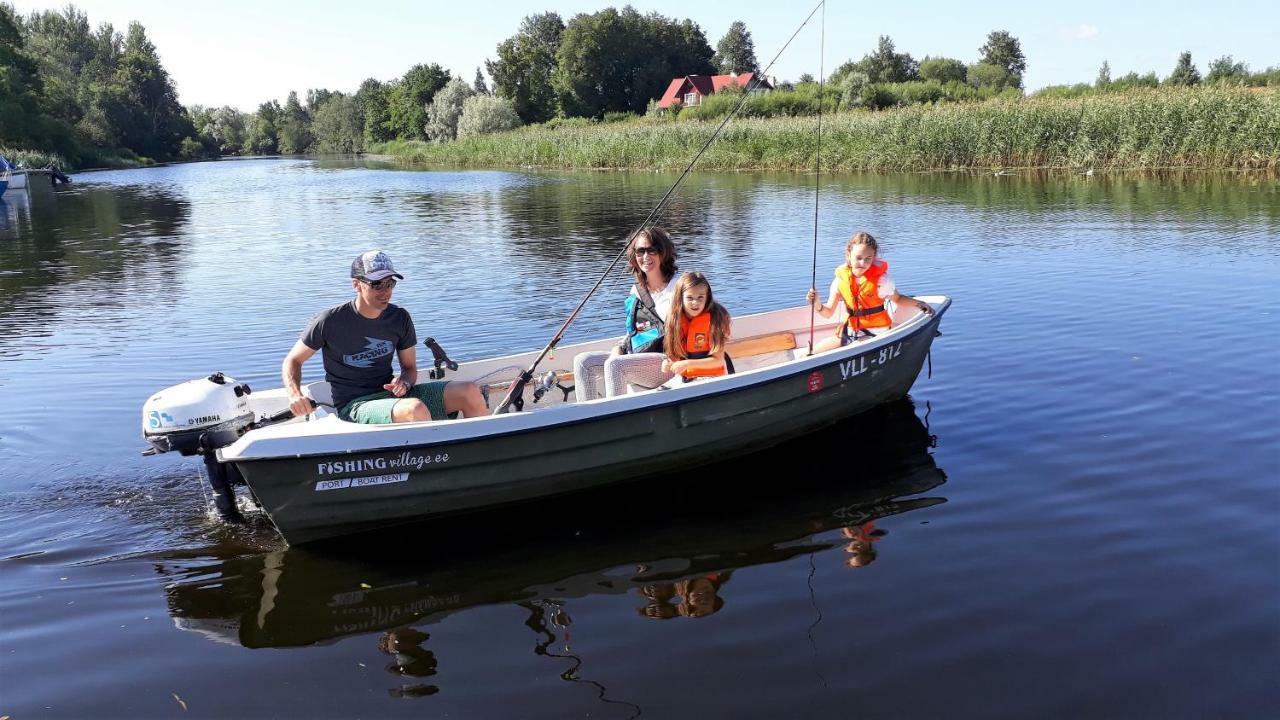 Kalurikula Fishing Village Pärnu Esterno foto